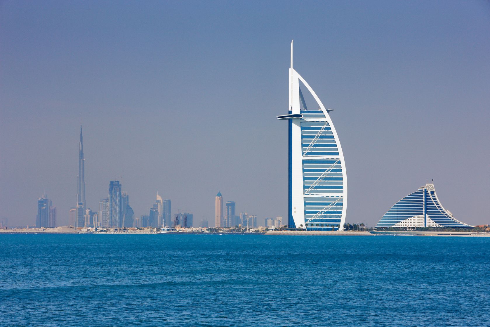 Cheap flight to Dubai